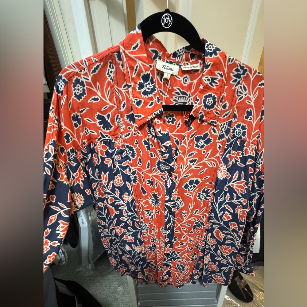 Tolani print blouse. New with tags